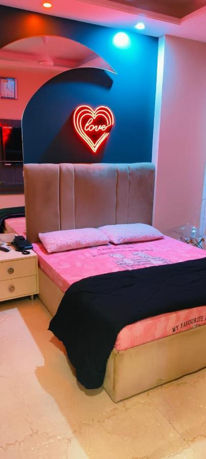 Vinanda Home Stay Нью-Делі Екстер'єр фото